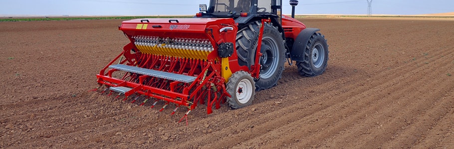 Seed Drill Mounted With Fertilizer and Spring Tine ...